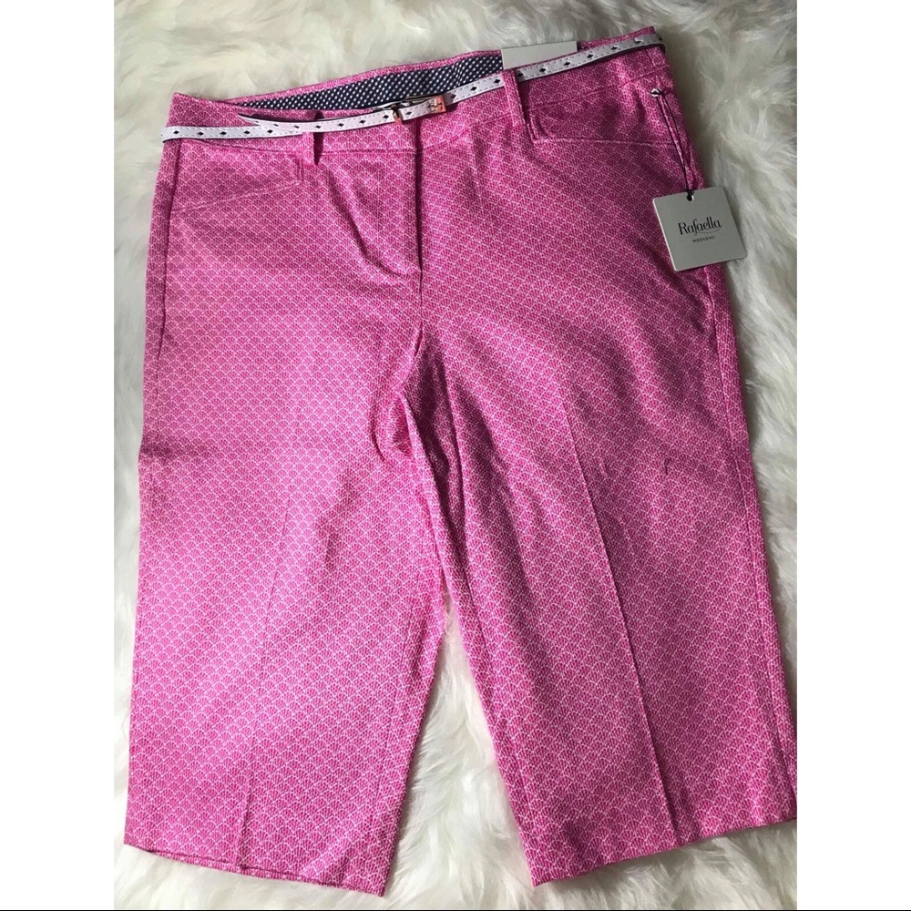 Pink capris with white belt